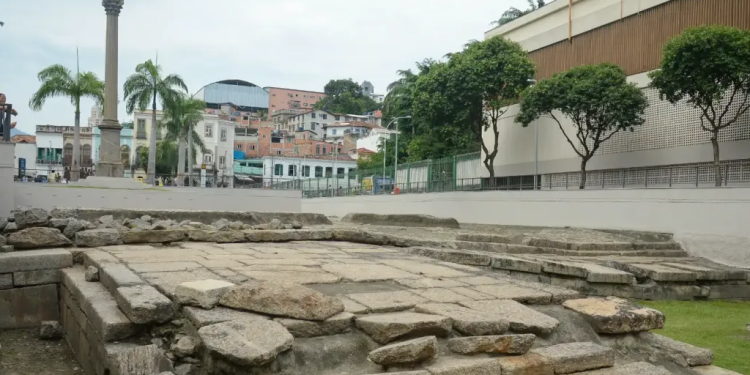 MEMÓRIA e RESISTÊNCIA! Cais do Valongo é declarado Patrimônio Histórico-Cultural Afro-Brasileiro!