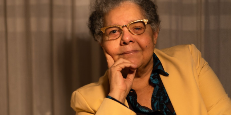 LÁGRIMAS e RESISTÊNCIA: Retrospectiva homenageia a cineasta ADELIA SAMPAIO, 1ª mulher negra a dirigir um longa no Brasil!