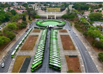 São Paulo ganha +120 ônibus elétricos e reforça compromisso contra a crise climática