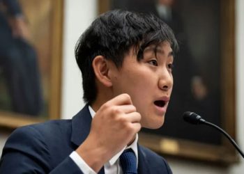 O GUIA do GÊNIO: As 5 regras do sucesso de Alexandr Wang, o bilionário independente mais jovem do mundo!