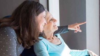 ALÉM da MEMÓRIA: Neurologista alerta para 4 estágios do Alzheimer e a necessidade de combater o ISOLAMENTO SOCIAL!