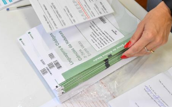 ‘COLA’ e IRREGULARIDADE! Estudantes usam CELULAR no Provão Paulista, e governo ANULA 6 provas por fraude