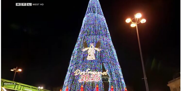 Alemanha inaugura a “árvore de Natal mais alta do mundo” com 138 mil luzes em Dortmund