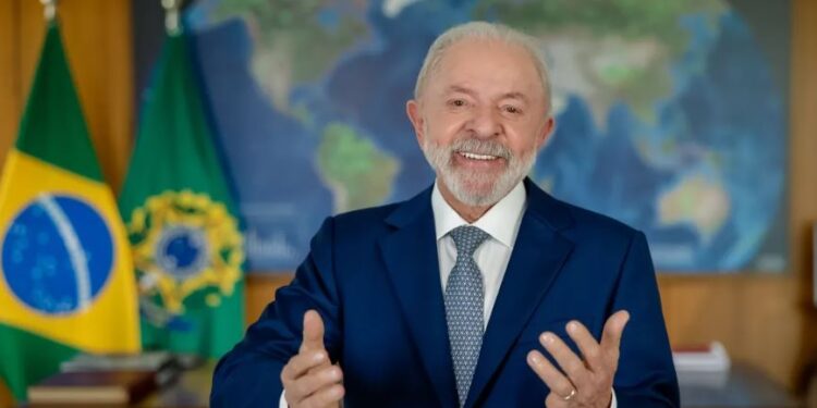 JORNADA 5×2! Governo Lula intervém no debate e propõe FIM da escala 6×1 com limite de 40 HORAS semanais até 2028!