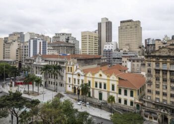 SÃO PAULO RUMO AOS 200 ANOS: Largo São Francisco terá reforma urbanística histórica e consulta pública!