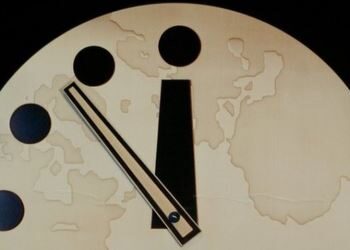 85 SEGUNDOS PARA O FIM: Relógio do Juízo Final atinge marca histórica e apocalipse nunca esteve tão próximo