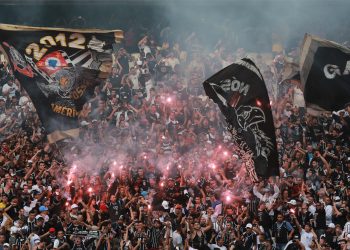 A importância das torcidas organizadas no futebol brasileiro