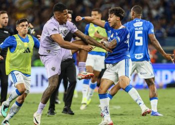 Quando o clássico vira pancadaria: o espetáculo que o futebol não precisa