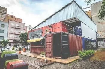 CULTURA SOB ESCOMBROS: Prefeitura de SP demole Teatro de Contêiner após meses de disputa no Centro