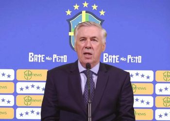 Tite é demitido do Cruzeiro após empate no Brasileirão