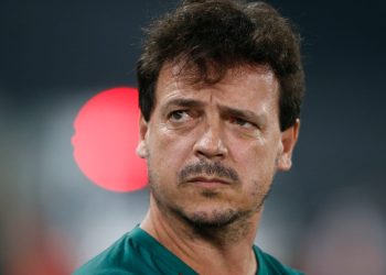 Corinthians acerta contratação de Fernando Diniz após saída de Dorival