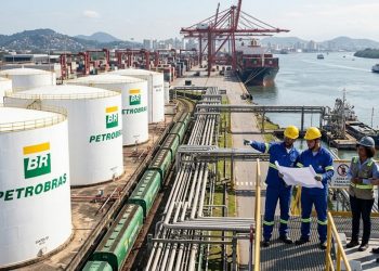BILHÕES NO TANQUE: PETROBRAS ANUNCIA R$ 37 BI PARA SÃO PAULO.