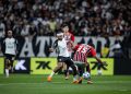 Corinthians e São Paulo fazem clássico decisivo em momentos opostos no Brasileirão 2026