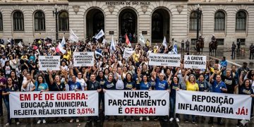 EDUCAÇÃO EM PÉ DE GUERRA: Categorias municipais rejeitam oferta do Executivo e prometem paralisia total.