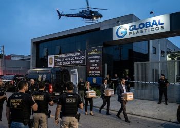 BILHÕES NO LIXO: OPERAÇÃO DESMANTELA MÁFIA DO SETOR DE PLÁSTICOS EM SP.