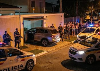 TERROR DOMÉSTICO EXPOE INSEGURANÇA E FAZ FAMÍLIA REFÉM NO MORUMBI.