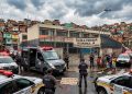 CERCO EM PARAISÓPOLIS: ESCOLA FECHA E POLÍCIA ENCURRALA O CRIME.