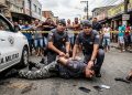 CRIME DE FARDA: PM É PRESO ROUBANDO CELULARES DE LUXO.
