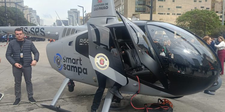 🚁 SMARTCOP: PREFEITURA DE SÃO PAULO COLOCA HELICÓPTERO COM IA, VISÃO TÉRMICA E RECONHECIMENTO FACIAL NO COMBATE AO CRIME