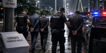 MP PEDE BLOQUEIO DE R$ 1 BILHÃO E ANULAÇÃO DE CONTRATO DA ILUMINAÇÃO PÚBLICA DE SP- UM DOS ALVOS É O PRESIDENTE DA SP REGULA, JOÃO MANOEL DA COSTA