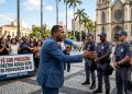 FÉ SOB PRESSÃO: PASTOR ACUSA GCM DE PERSEGUIÇÃO NA SÉ