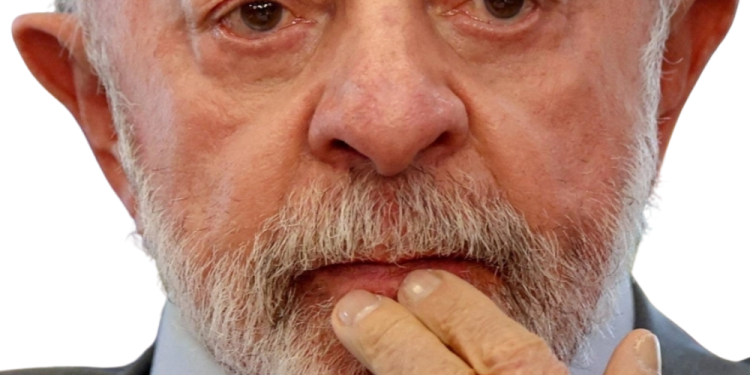 LULA VOLTA À IMPRENSA DOS EUA E REFORÇA RECADO A TRUMP: BRASIL NÃO ACEITA INTERFERÊNCIA EXTERNA