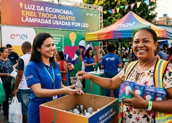 LUZ DA ECONOMIA: ENEL TROCA GRÁTIS LÂMPADAS USADAS POR LED
