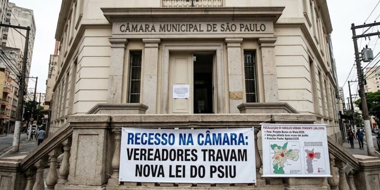 RECESSO NA CÂMARA: VEREADORES TRAVAM NOVA LEI DO PSIU