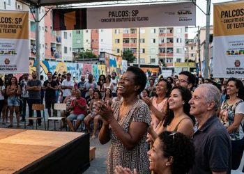 TEATRO DE GRAÇA: ESTRELAS LEVAM CULTURA AOS BAIRROS DE SP