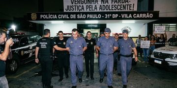 VERGONHA NA FARDA: PMS SÃO PRESOS SUSPEITOS DE ROUBAR E ESTUPRAR ADOLESCENTE EM SP