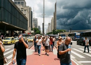CALORÃO SUFOCA SP E FRENTE FRIA JÁ TEM DATA