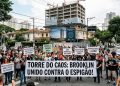 TORRE DO CAOS: MORADORES DO BROOKLIN PROTESTAM CONTRA ESPIGÃO.