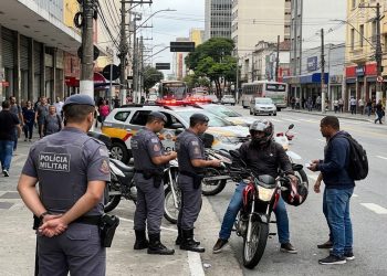 CERCO NAS RUAS: BRAVO COMPLETA UM MÊS NA CAPITAL