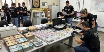 GOLPE NO CRIME: DEIC BLOQUEIA R$ 374 MILHÕES EM SP