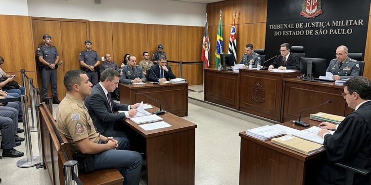 ORDEM NO QUARTEL: PM É JULGADO POR NÃO LAVAR BANHEIRO