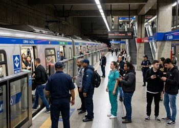 TRILHOS DA MADRUGADA: QUEM MOVE SÃO PAULO ENQUANTO A CIDADE DORME