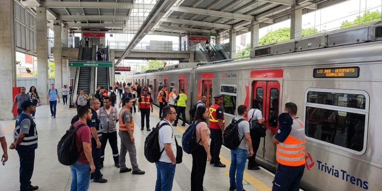 TRILHOS SOB TESTE: CONCESSIONÁRIA REASSUME LINHAS EM SP