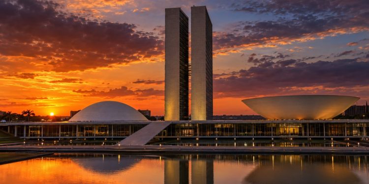 Congresso Nacional, em Brasília, ao entardecer